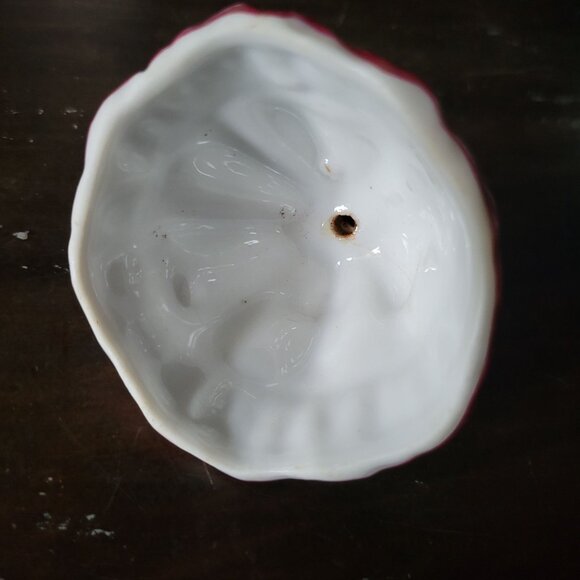 Vintage Ucago Girl with Umbrella Planter, Unique Vintage Planters - Picture 8 of 10